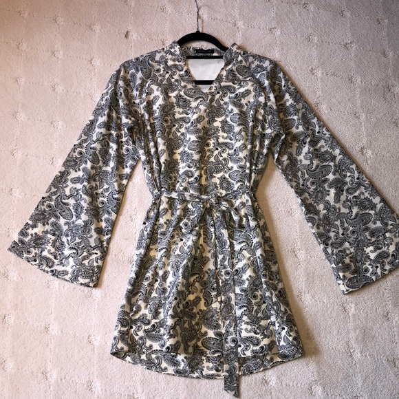 Paisley Pattern Dress - Picture 3 of 4